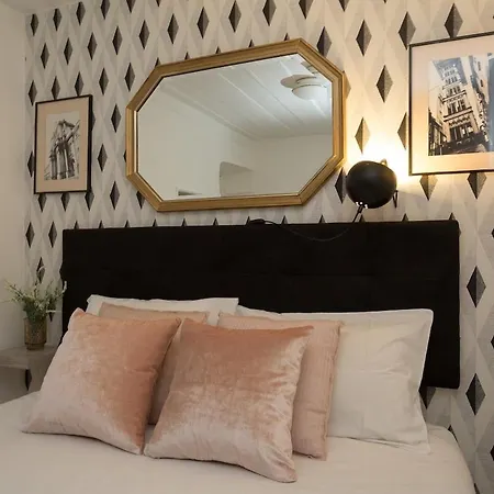 Avenida Cozy In Center Apartment *